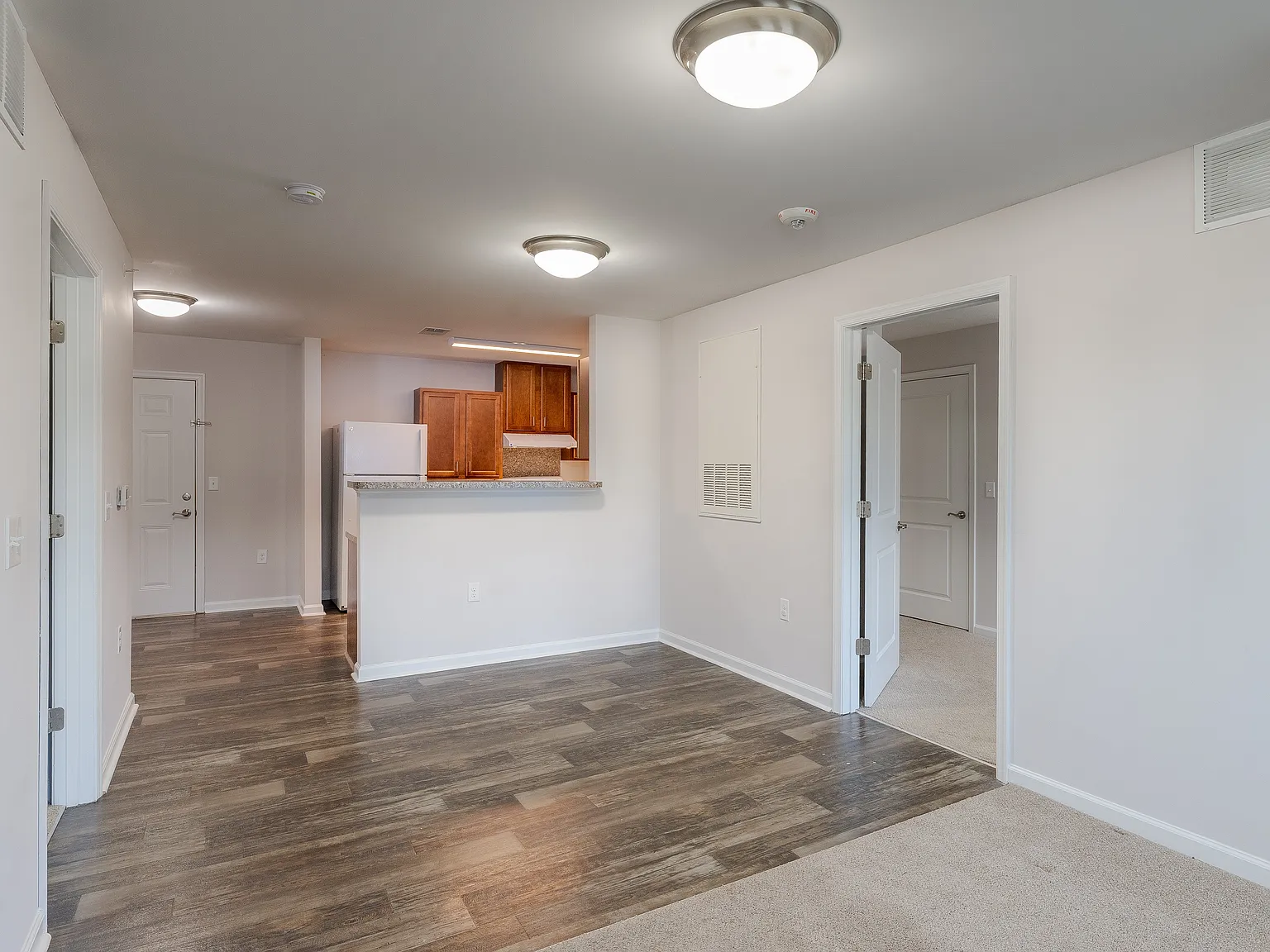 Hawks Landing Apartments — Photo 4