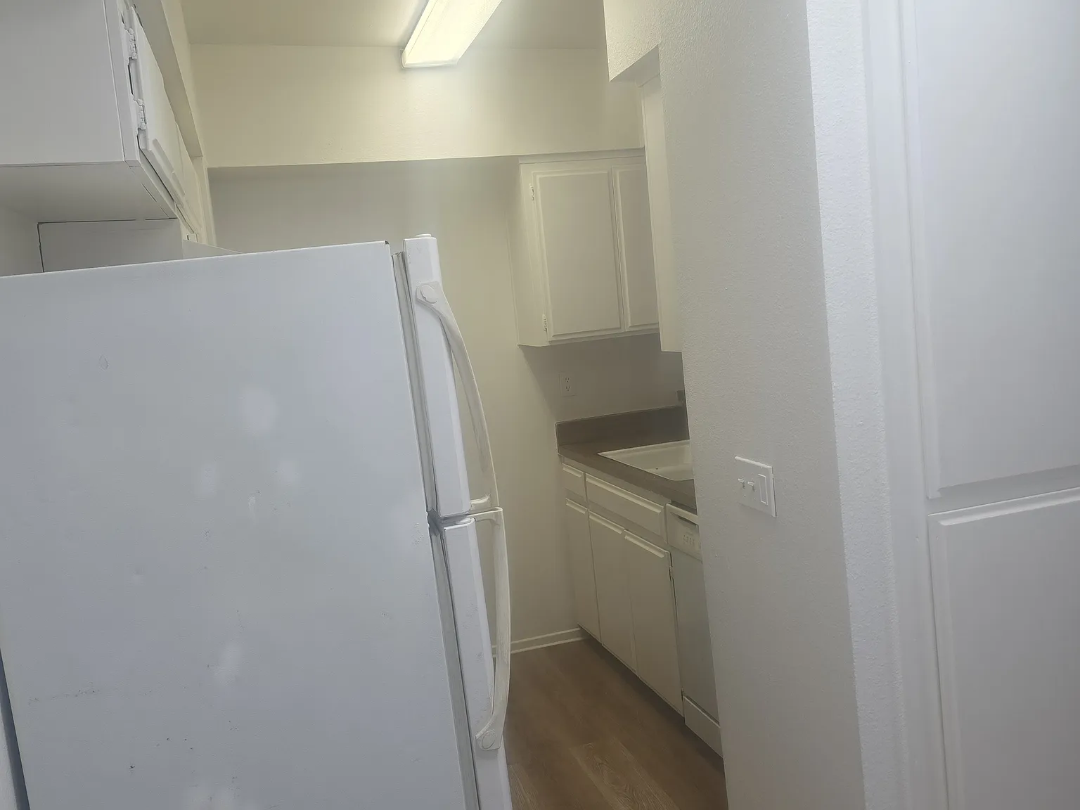 5280 Colodny Dr — Photo 3