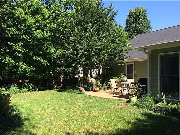2nd image of 4909 Leeanns Way