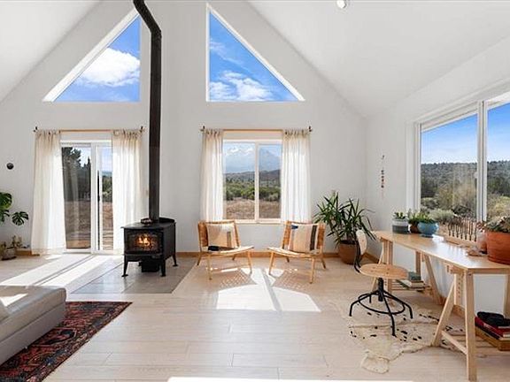 3rd image of 7532 Juniper Valley Dr