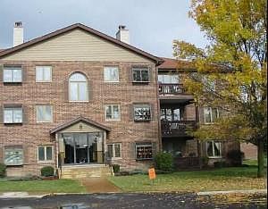 1st image of 17224 S Ridgeland Ave #1N