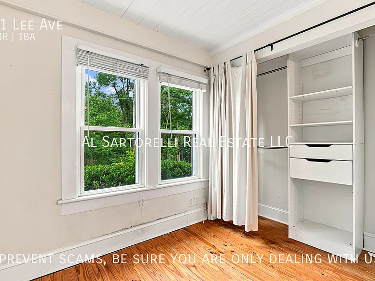 31 Lee Ave — Photo 20