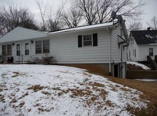 4 Norman Dr, Columbia, IL 62236