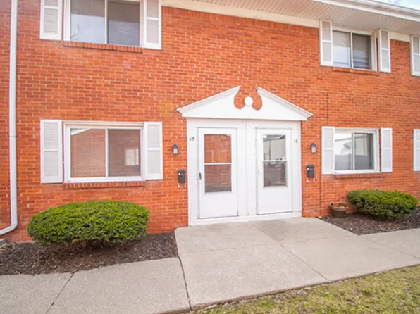 4715 Bennett Rd APT 15, Toledo, OH 43612