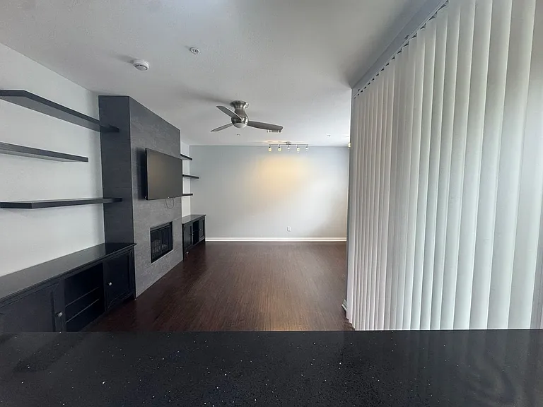 555 Maine Ave #330 — Photo 6