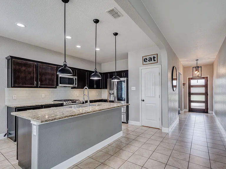 6317 Seagull Ln — Photo 11