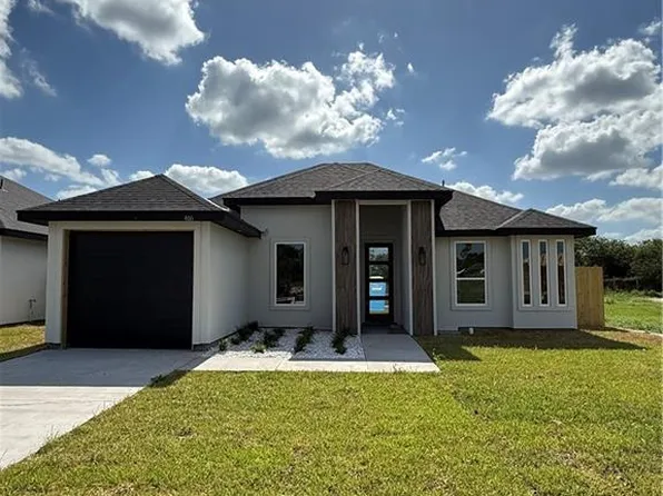 416 Freedom Way, Weslaco, TX 78596