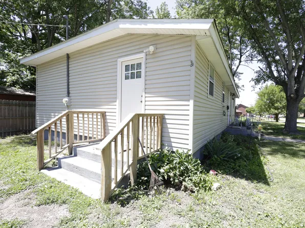 308 E Maryland St Unit 1, Zeigler, IL 62999