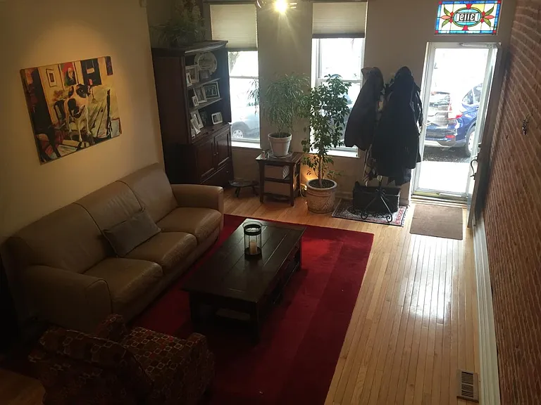 3119 Foster Ave — Photo 3
