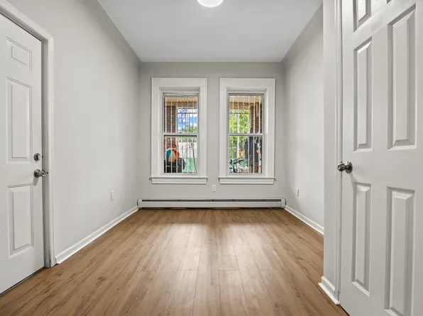 325 Autumn Ave APT 1, Brooklyn, NY 11208
