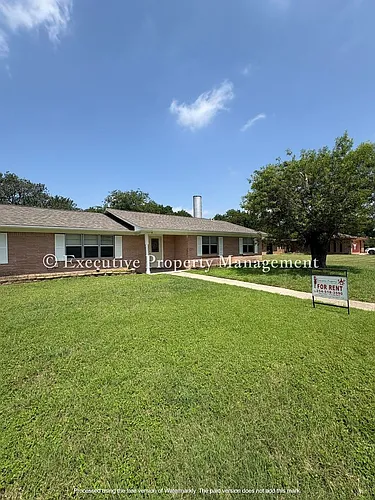 616 Cedar Dr Photo 1