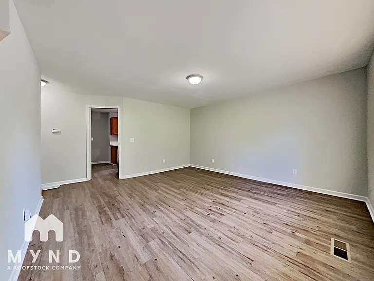 377 Saint John Rd NW — Photo 8