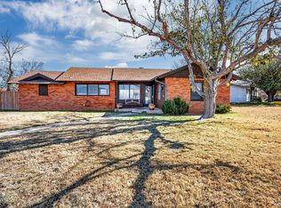 1112 NW 1st Pl, Andrews, TX 79714