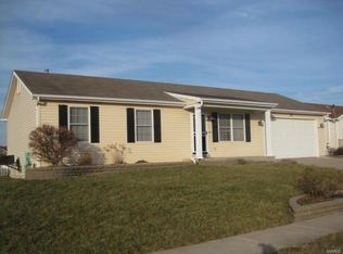 460 Fawn Run Dr, Troy, MO 63379