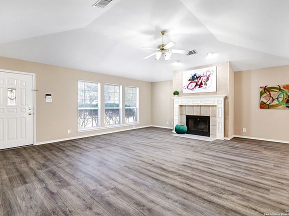 4th image of 11854 Barkston Dr