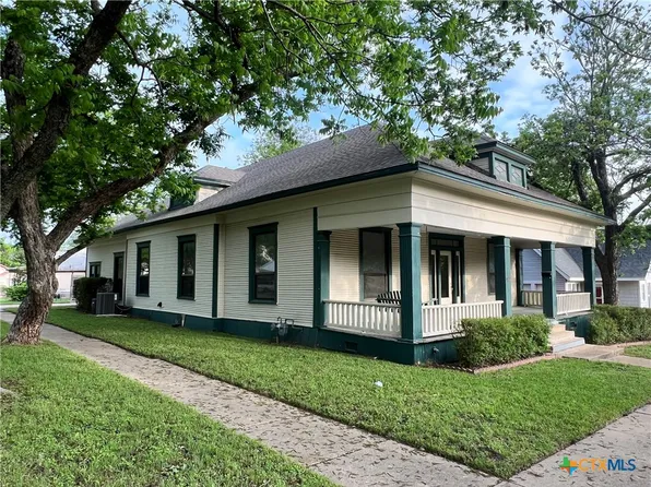 902 N 1st St, Temple, TX 76501