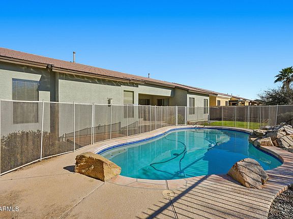 2nd image of 41913 W Centennial Rd