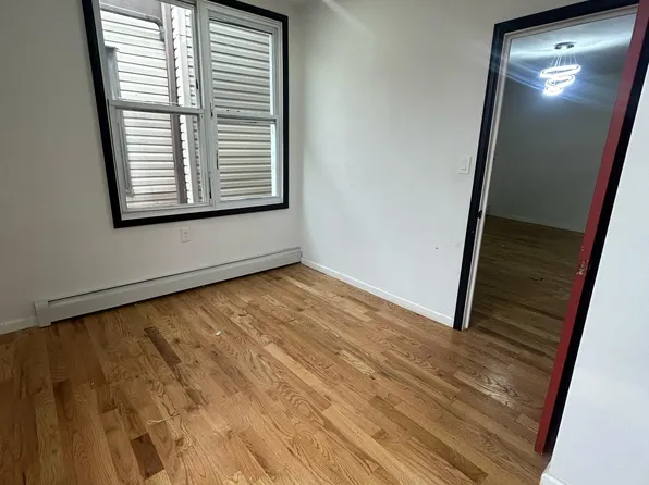 2068 Ryer Ave #2, Bronx, NY 10457