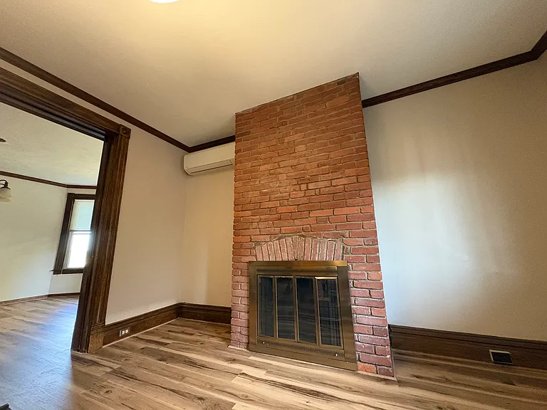 27 Dilworth St — Photo 11
