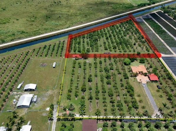 20401 SW 184th St, Miami, FL 33187