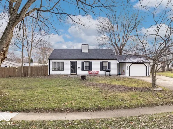 512 Gaywood Dr, Chesterfield, IN 46017