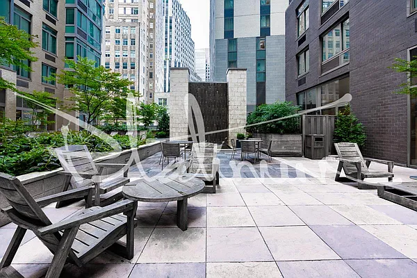 Rented by Platinum Properties | media 17