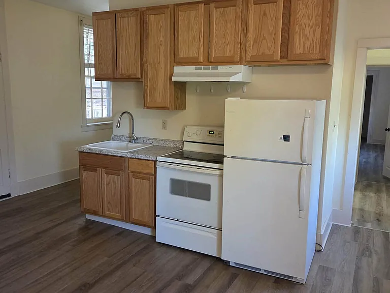 316 Newry St #5 — Photo 3