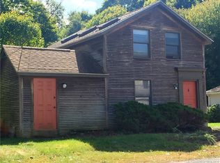 119 Chestnut St, Branford, CT 06405