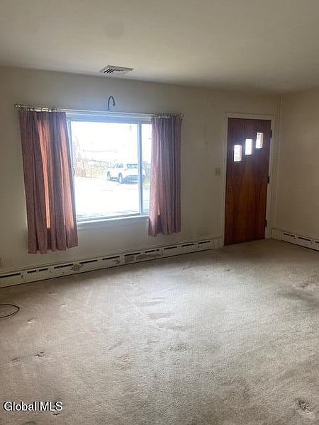 3rd image of 15 Braintree Street