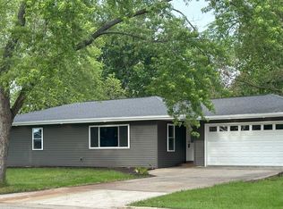 318 Center St, Berlin, WI 54923