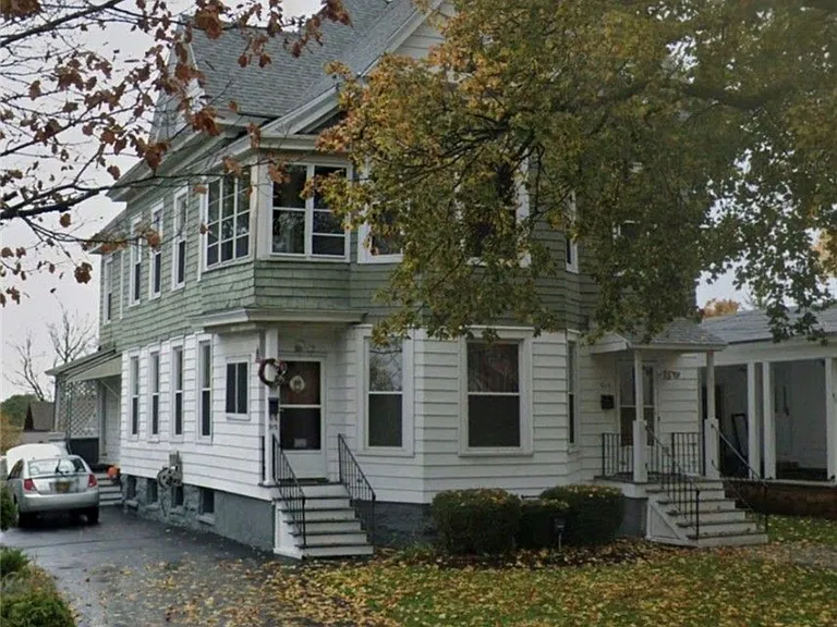 915 Danforth St #2 — Photo 9