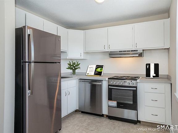 5th image of 239 Old Farms Rd APT 7C