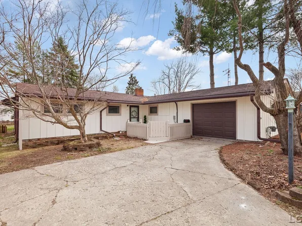 306 N Van Buren St, Tecumseh, MI 49286