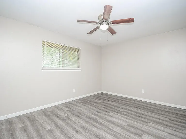 12610 Plum Meadow Ln — Photo 9