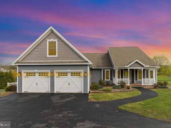 16 Fawn Ln, Newport, PA 17074