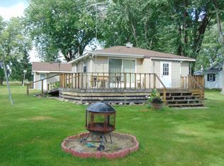 8282 Rat River Ln, Fremont, WI 54940