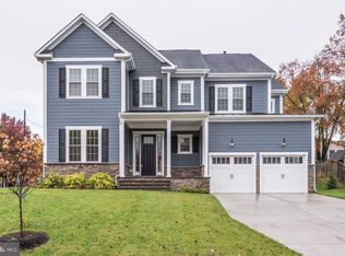 2014 Burfoot St, Falls Church, VA 22043