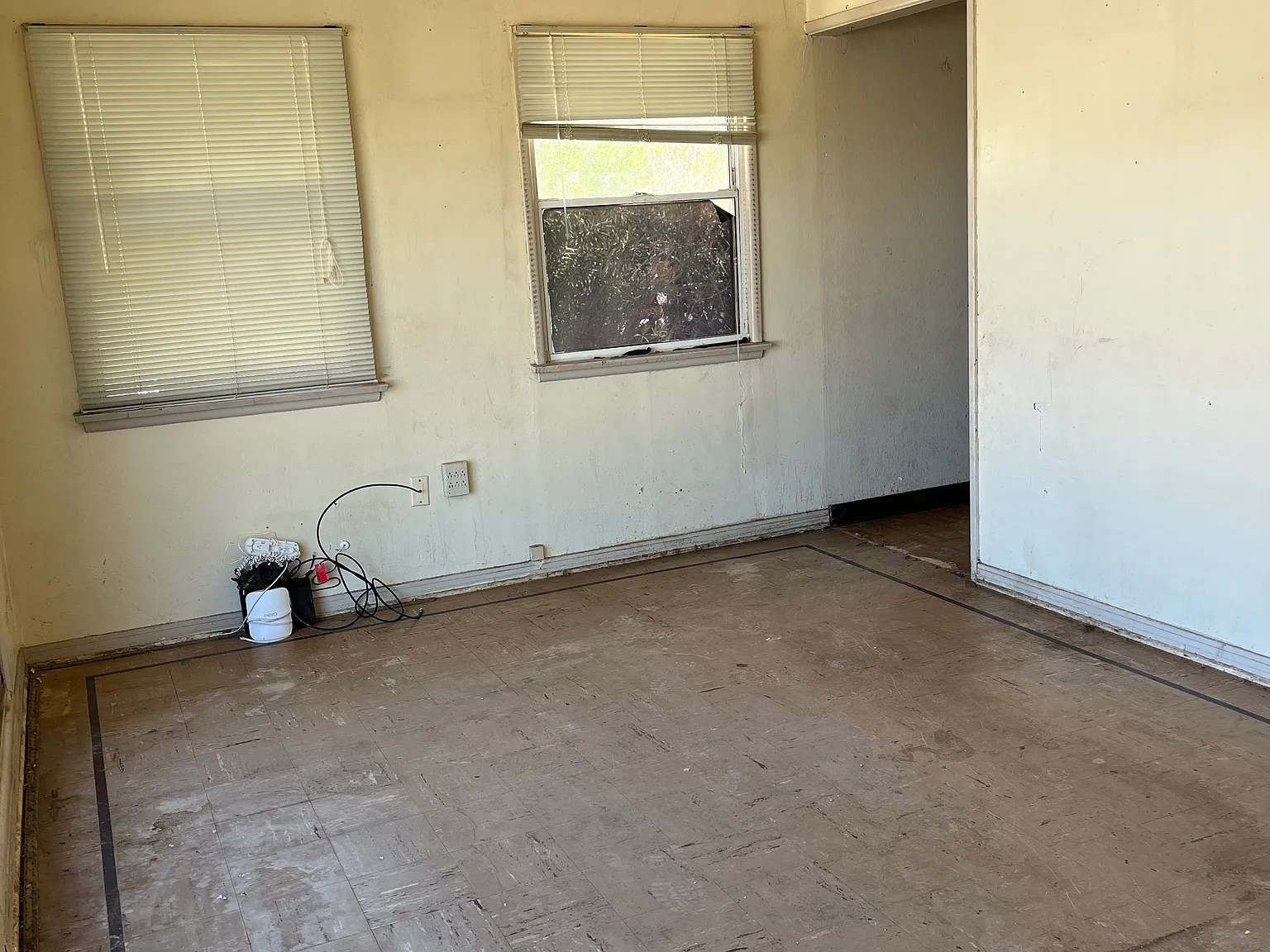 326 E Williams St — Photo 3