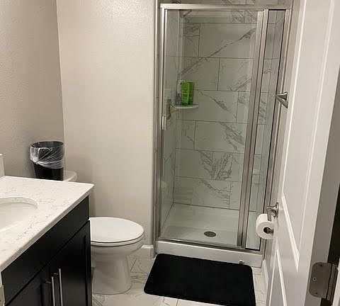 4th image of 1542 W Lemon St