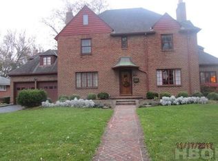 1012 Gerlock Dr, Fostoria, OH 44830