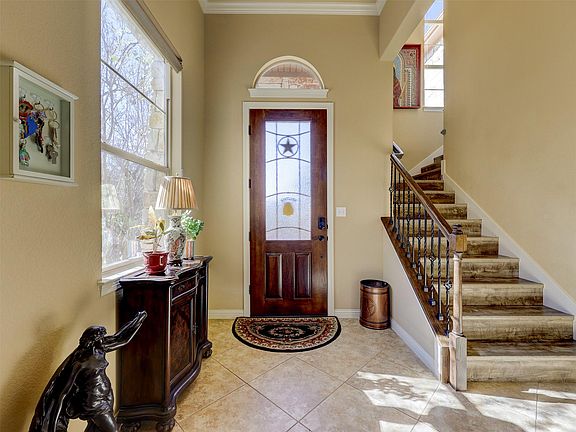 3rd image of 307 Duffy Ln