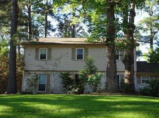 2671 S Woodloch St, Conroe, TX 77385