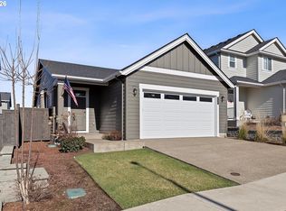 451 NE Greenway Dr, Estacada, OR 97023