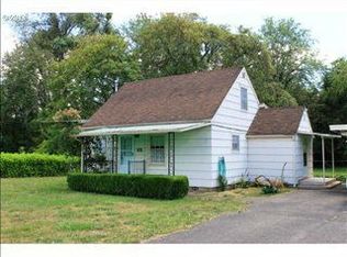 569 Buckhorn Rd, Roseburg, OR 97470