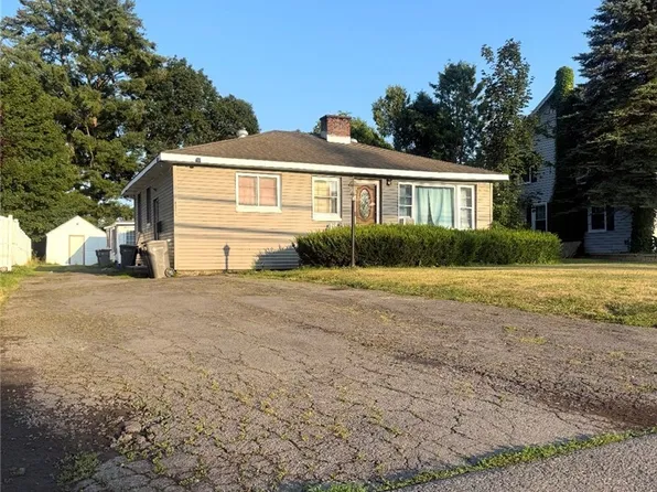 1808 N James St, Rome, NY 13440