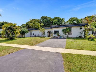 7811 NW 75th Ave, Tamarac, FL, 33321