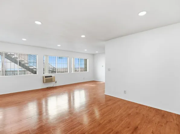 956 Elden Ave, 956 Elden Ave APT 7, Los Angeles, CA 90006