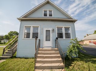 217 W 147th St, Harvey, IL 60426