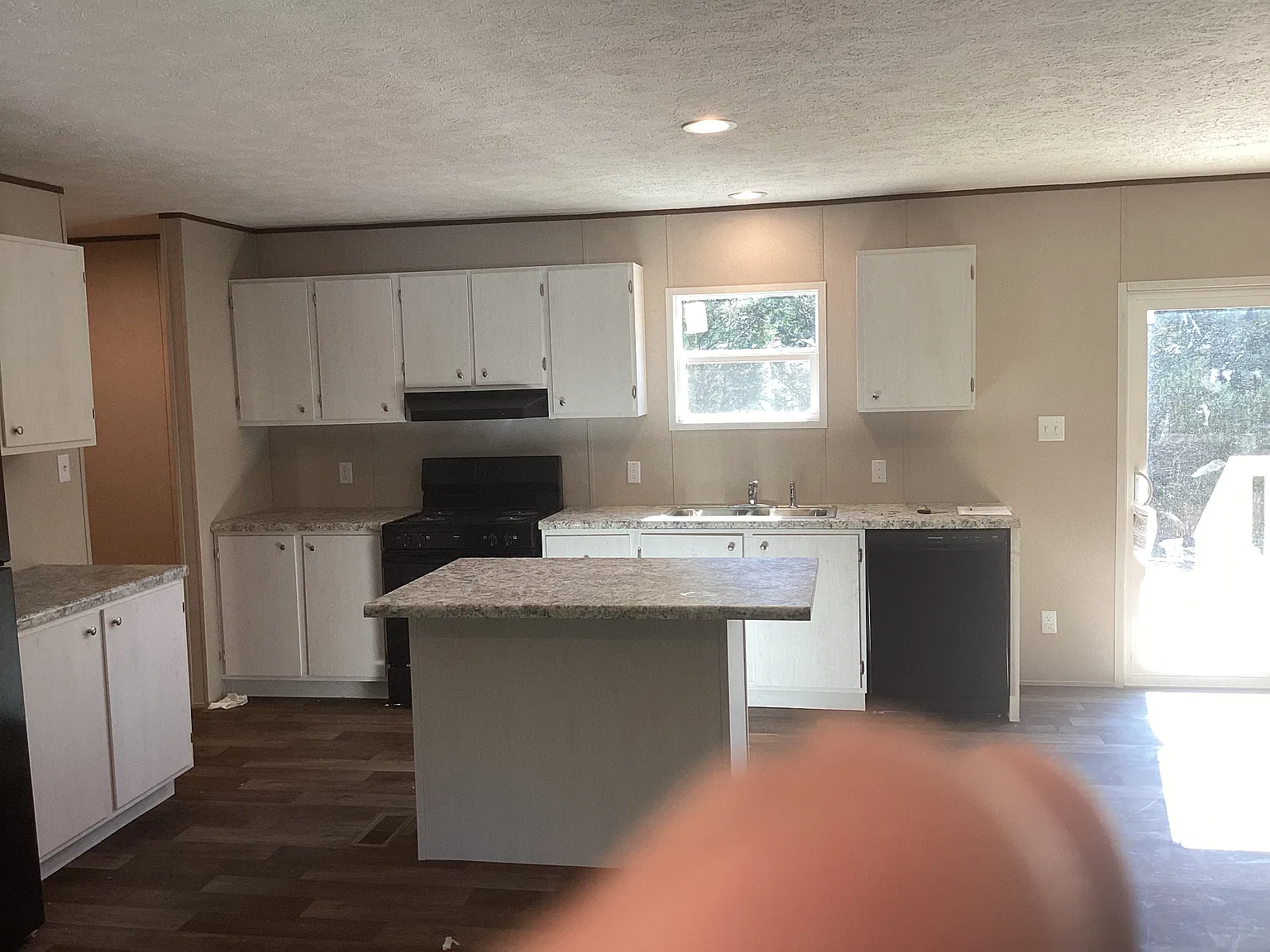 3 bed, 1475 sqft, $1,700 — Photo 4