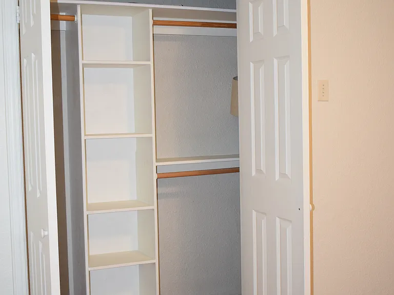3326 Obenchain St — Photo 14